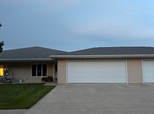 713 3rd St, Whittemore, IA 50598