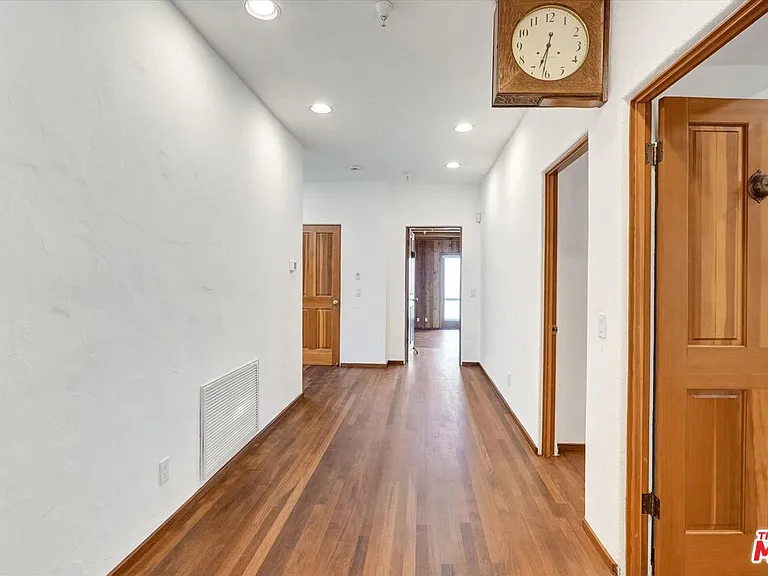 3916 Rambla Orienta — Photo 20