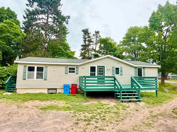 2102 W Fair Ave, Marquette, MI 49855