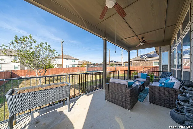 8923 Monument Parke — Photo 31