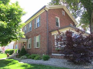 239 W Elm St, Alton, IL 62002