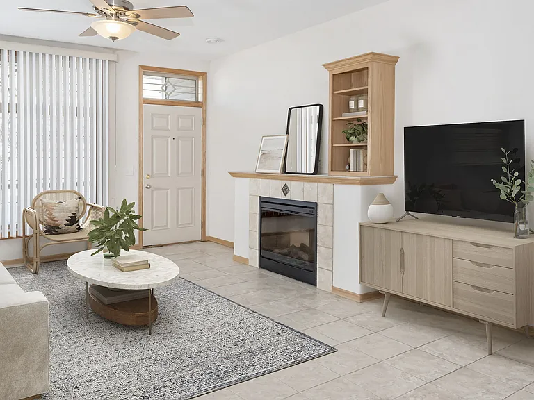 Cascade Shores Townhomes + Flats — Photo 15