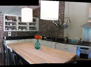 2380 Greentree Rd, Lake Oswego, OR 97034