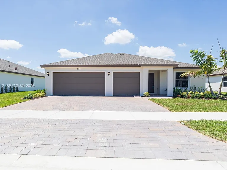 17564 SW 285th St — Photo 35