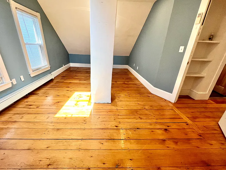 32 Fairmont Ave #2R — Photo 29