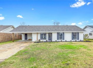 2815 Mary Ann Dr, Sulphur, LA 70663