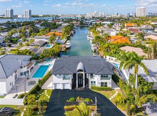 3251 NE 164th St, North Miami Beach, FL 33160