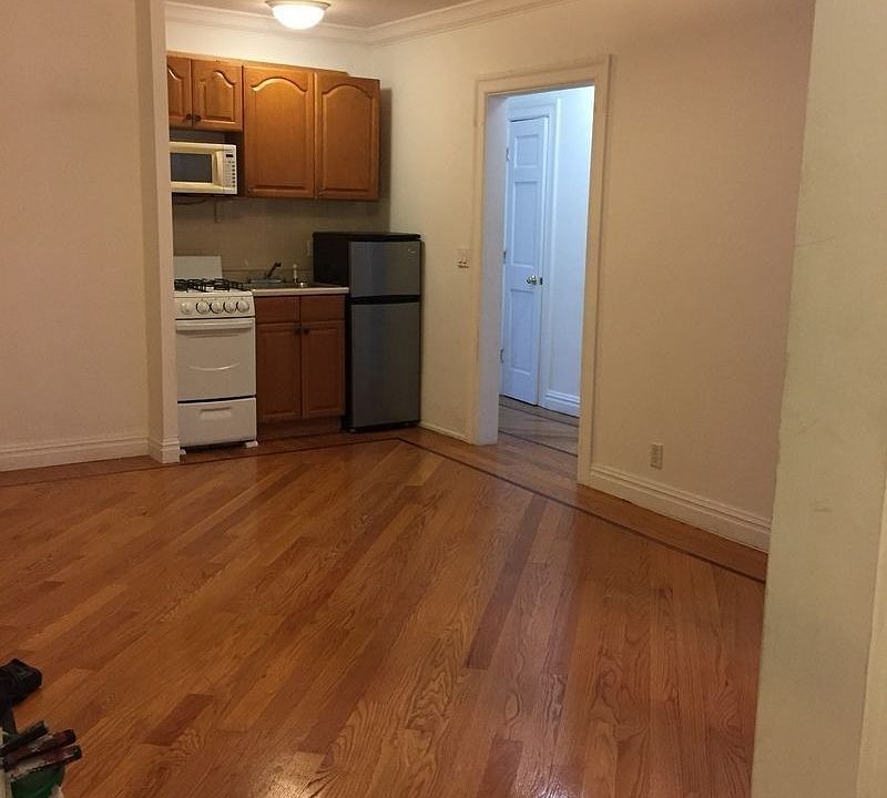 1st image of 224 E 48th St APT 4B