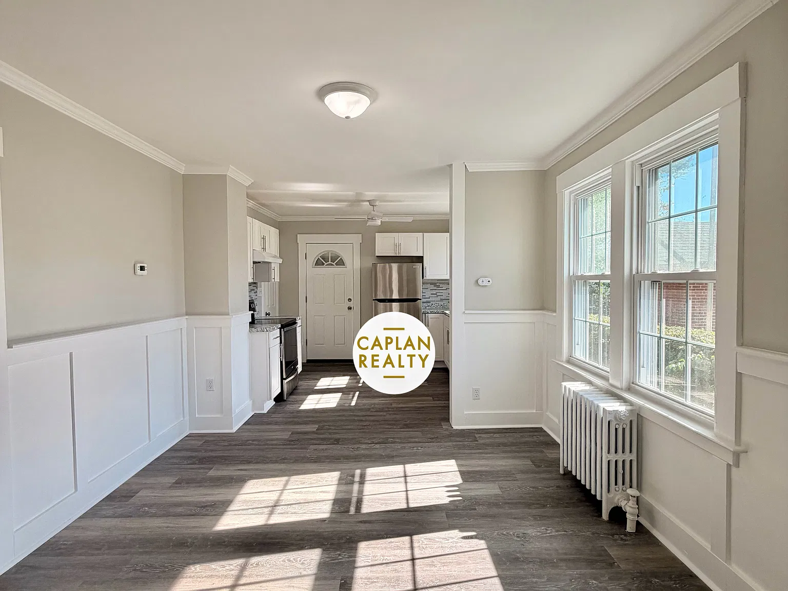 4 bed, 1.5 bath, 1870 sqft, $2,975 — Photo 4