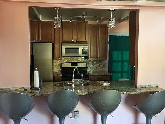 3rd image of 1350 E Christy Dr