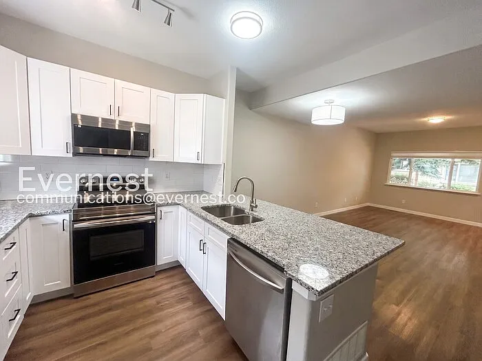 6639 Rio Bravo Grv — Photo 2