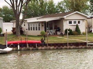 1620 N Starboard Ave, Port Clinton, OH 43452