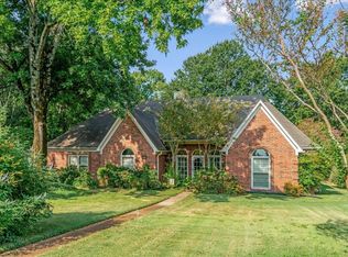 1665 Riverdale Rd, Germantown, TN 38138