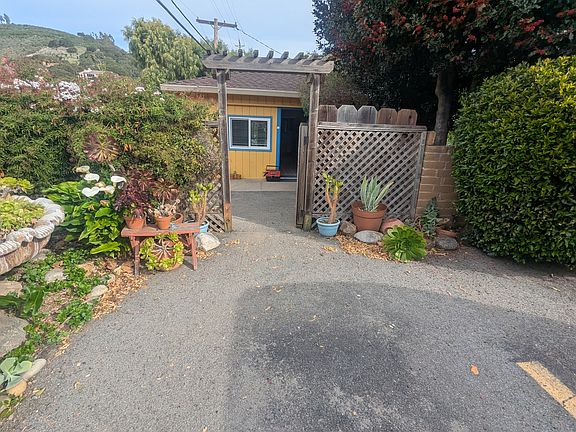 2nd image of 27890 Dorris Dr #B3