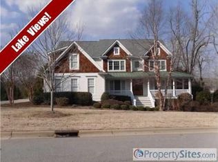 212 Lake Manor Rd, Chapel Hill, NC 27516