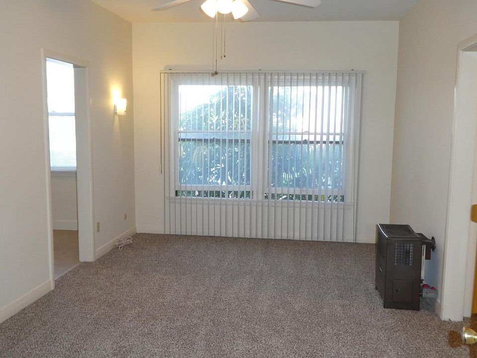 Living/Room Area