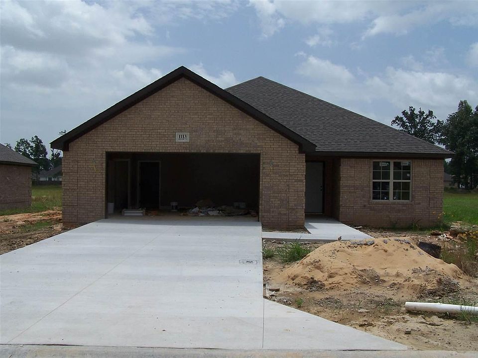 2nd image of 1113 Gregory Ct