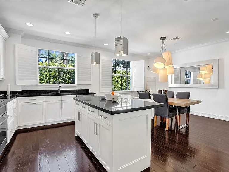 381 E Cannery Row Cir — Photo 11