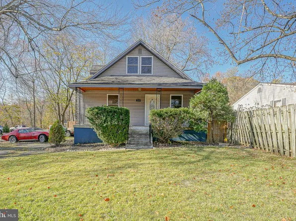 226 E Gibbsboro Rd, Lindenwold, NJ 08021