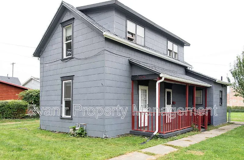 3 bed, 1.0 bath, 1118 sqft, $1,175 — Photo 3