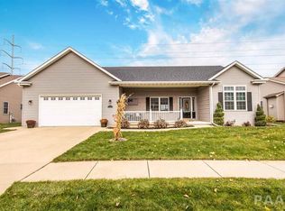 1517 Santa Fe Rd, Washington, IL 61571