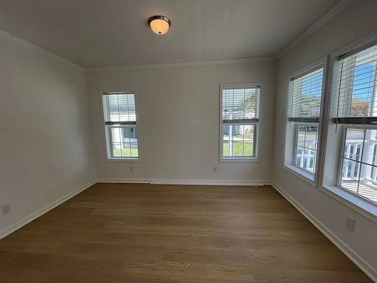 250 Bimini Cay Cir #250 — Photo 12