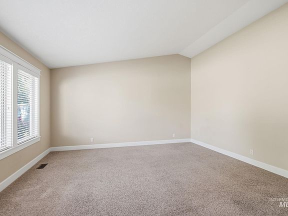 4th image of 8341 W Pomona Ct