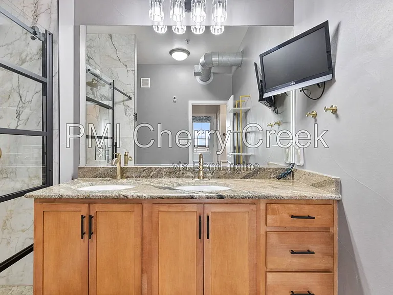 10111 Inverness Main St #414 — Photo 16