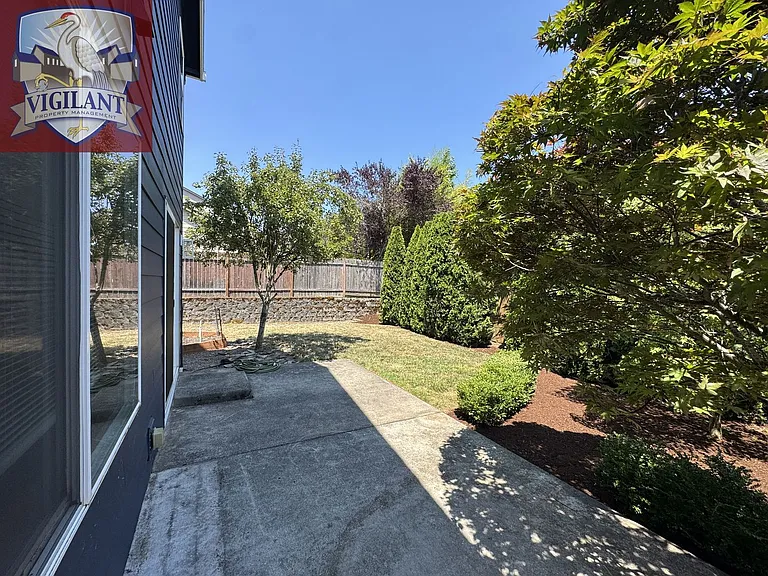 1614 N Falcon Dr — Photo 25