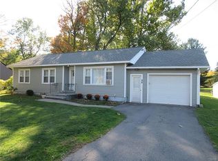 88 New Hartford St, New hartford, NY 13413