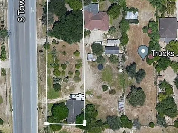 1110 S Tower Rd, Alamo, TX 78516