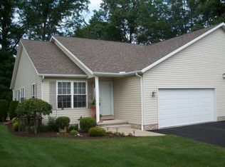 124 Aspen Dr, Dover, OH