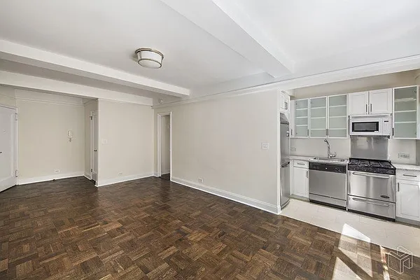 Rented by Halstead Real Estate | media 13