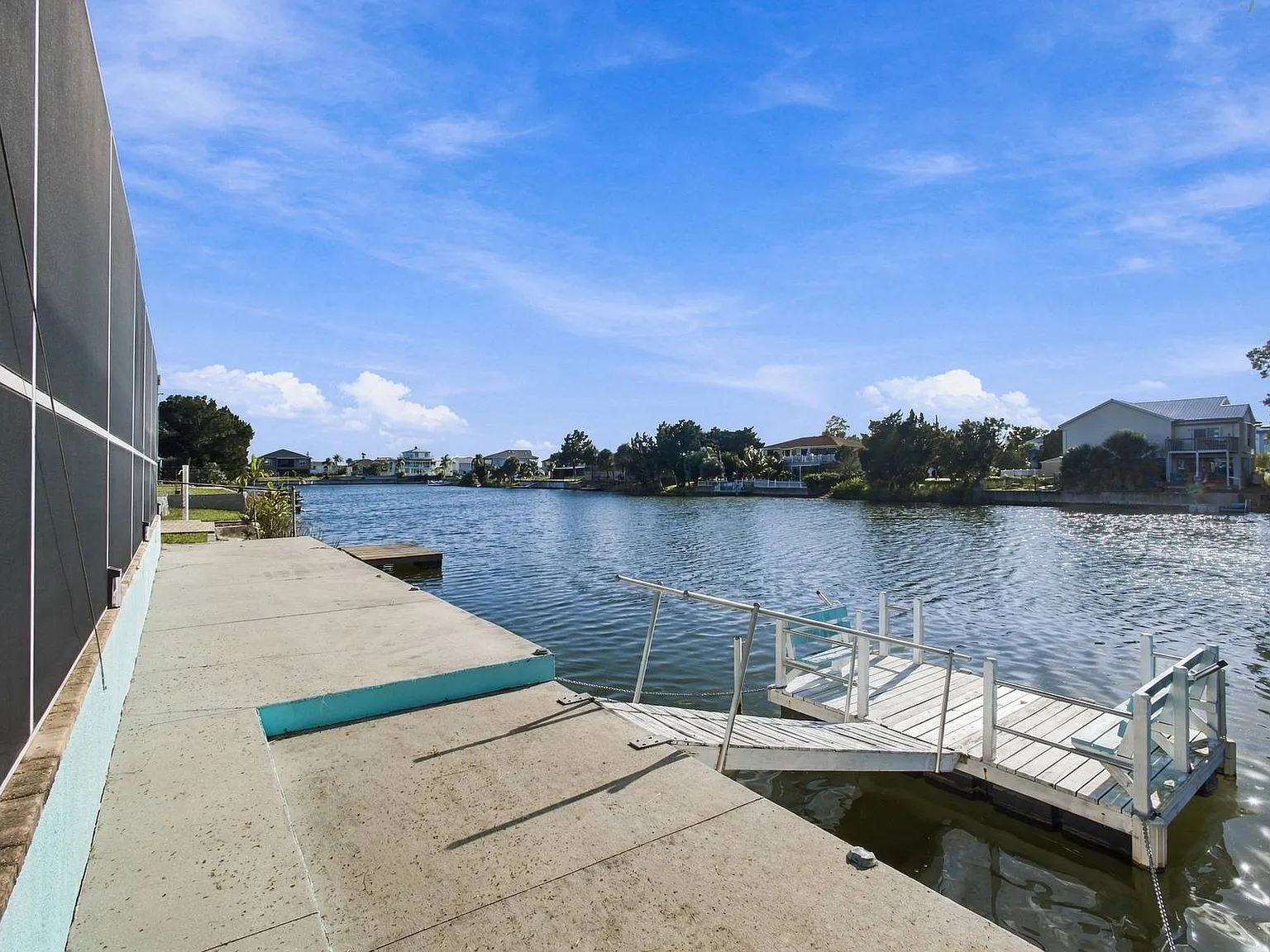 3 bed, 1170 sqft, $3,000 — Photo 4