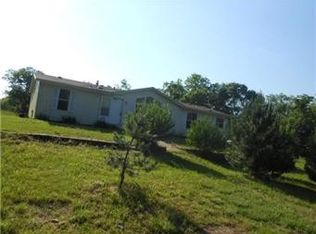 21688 Limit Rd, Easton, KS 66020
