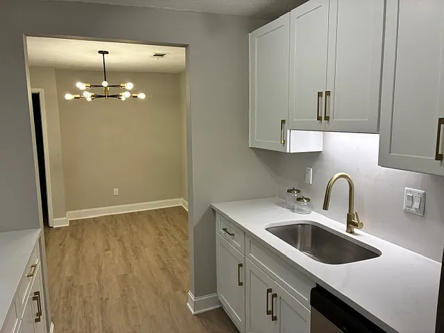 Kitchen with dinning area
