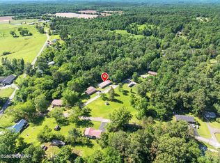 53 Elm St, Decaturville, TN 38329