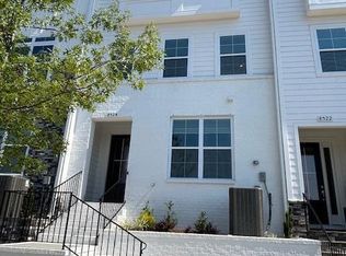 8524 Silsbee Dr, Raleigh, NC 27613