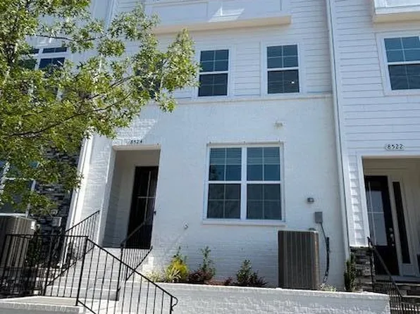 8524 Silsbee Dr, Raleigh, NC 27613