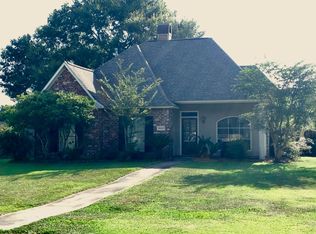 30433 Lafleur Rue, Walker, LA 70785