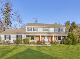 6 Bardion Ln, Harrison, NY 10528