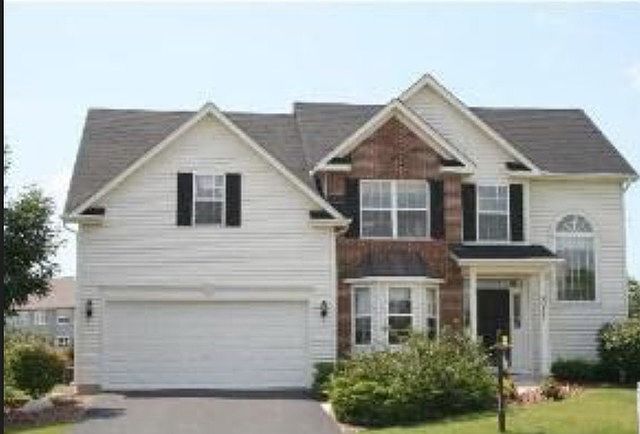 1st image of 2027 Pine Creek Dr