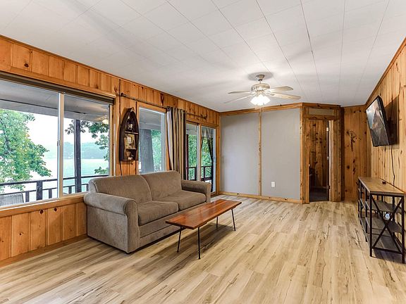 5th image of 1625 Niles Ln