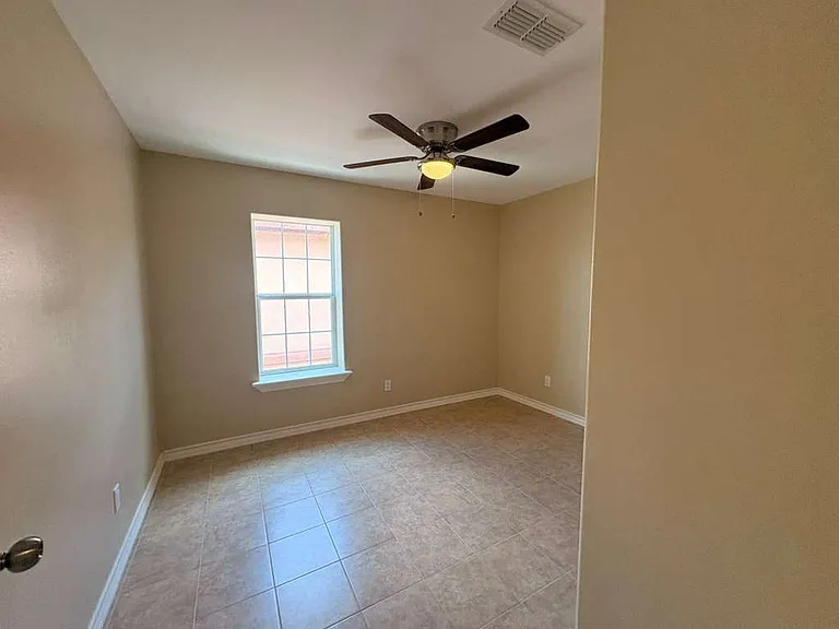 4018 San Agustin Ave #L — Photo 6