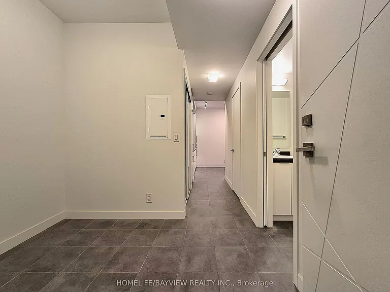 14 York St #1305 — Photo 20