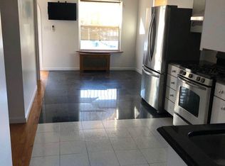 6001 146th St, Flushing, NY 11355