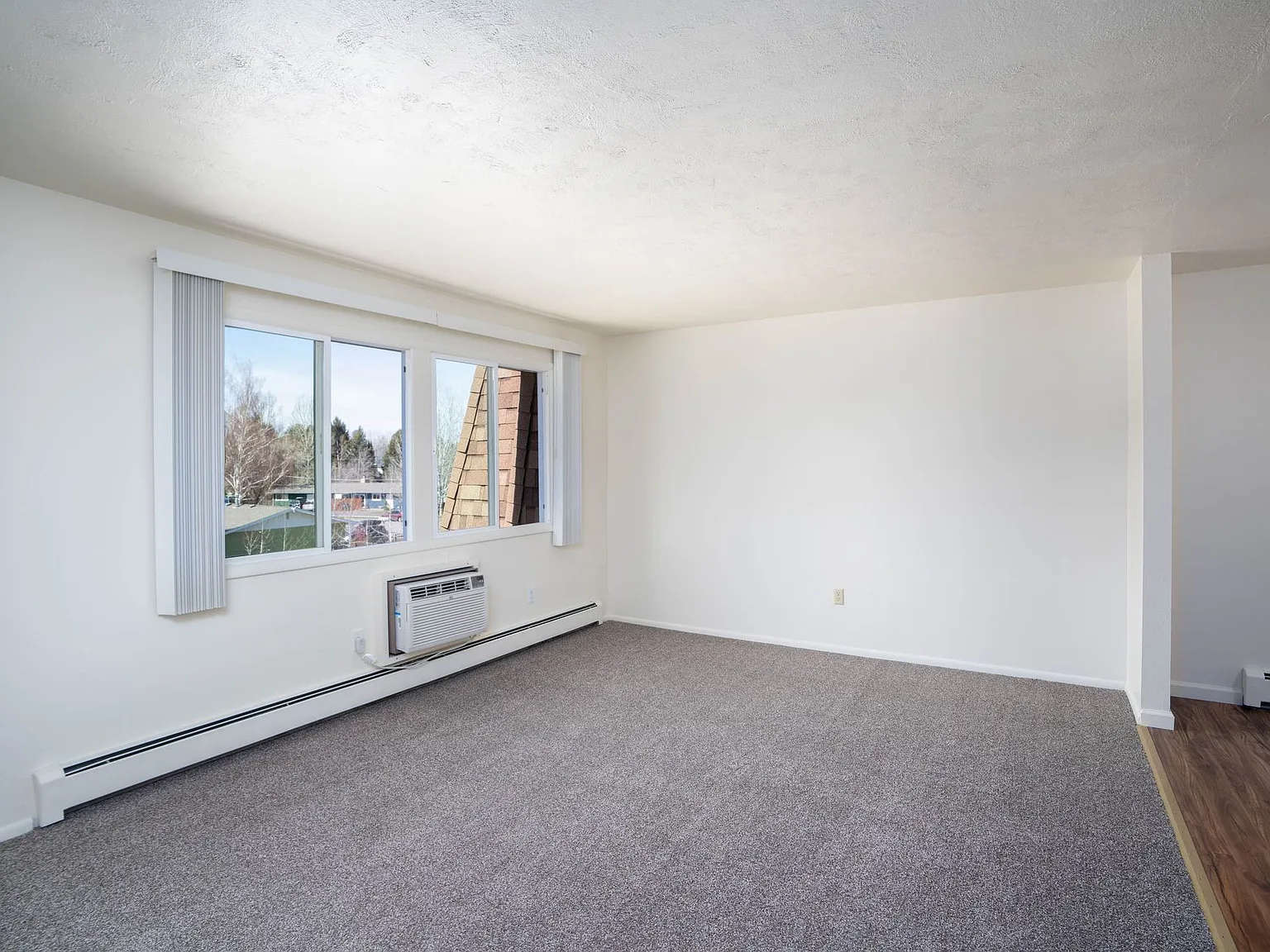 Greentree Apartments — Photo 2