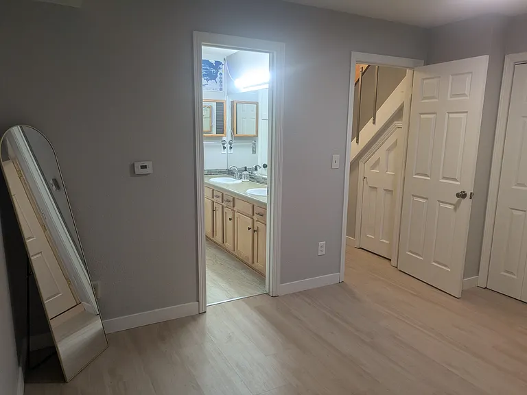 1200 College Ave #217 — Photo 8