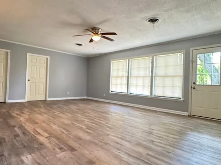 2203 Westway St — Photo 15