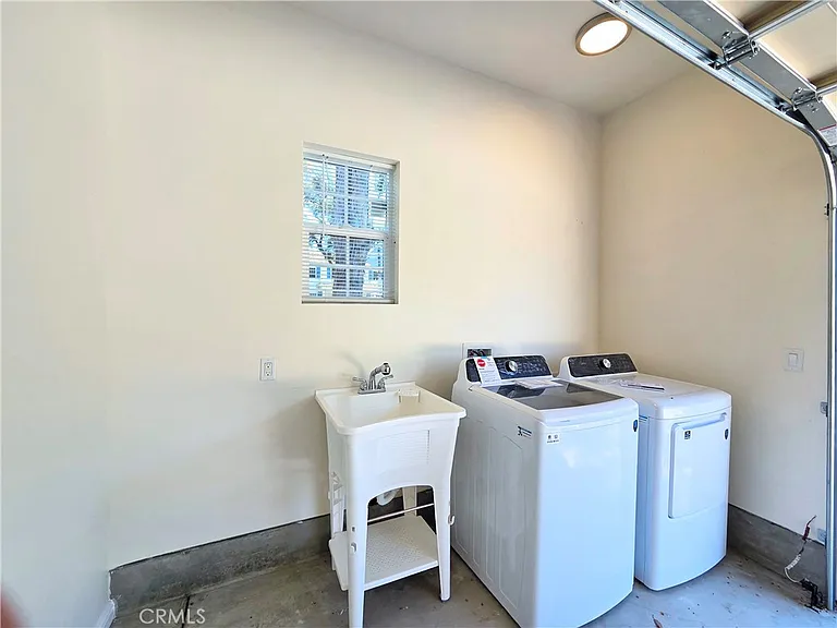 4165 Country Club Dr #A — Photo 25